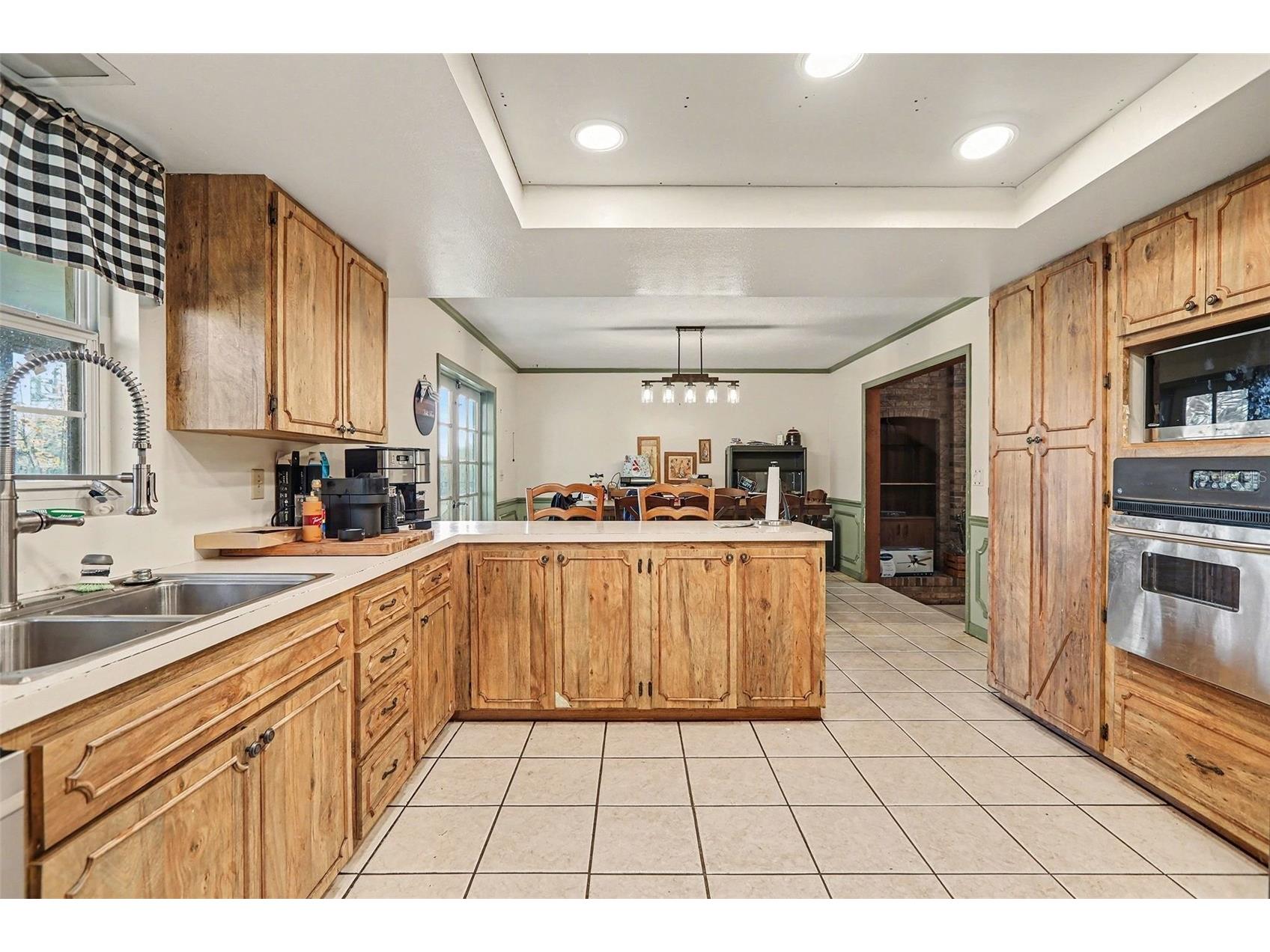 5223 17th Street Court E Bradenton FL 34203 TB8477618 image10