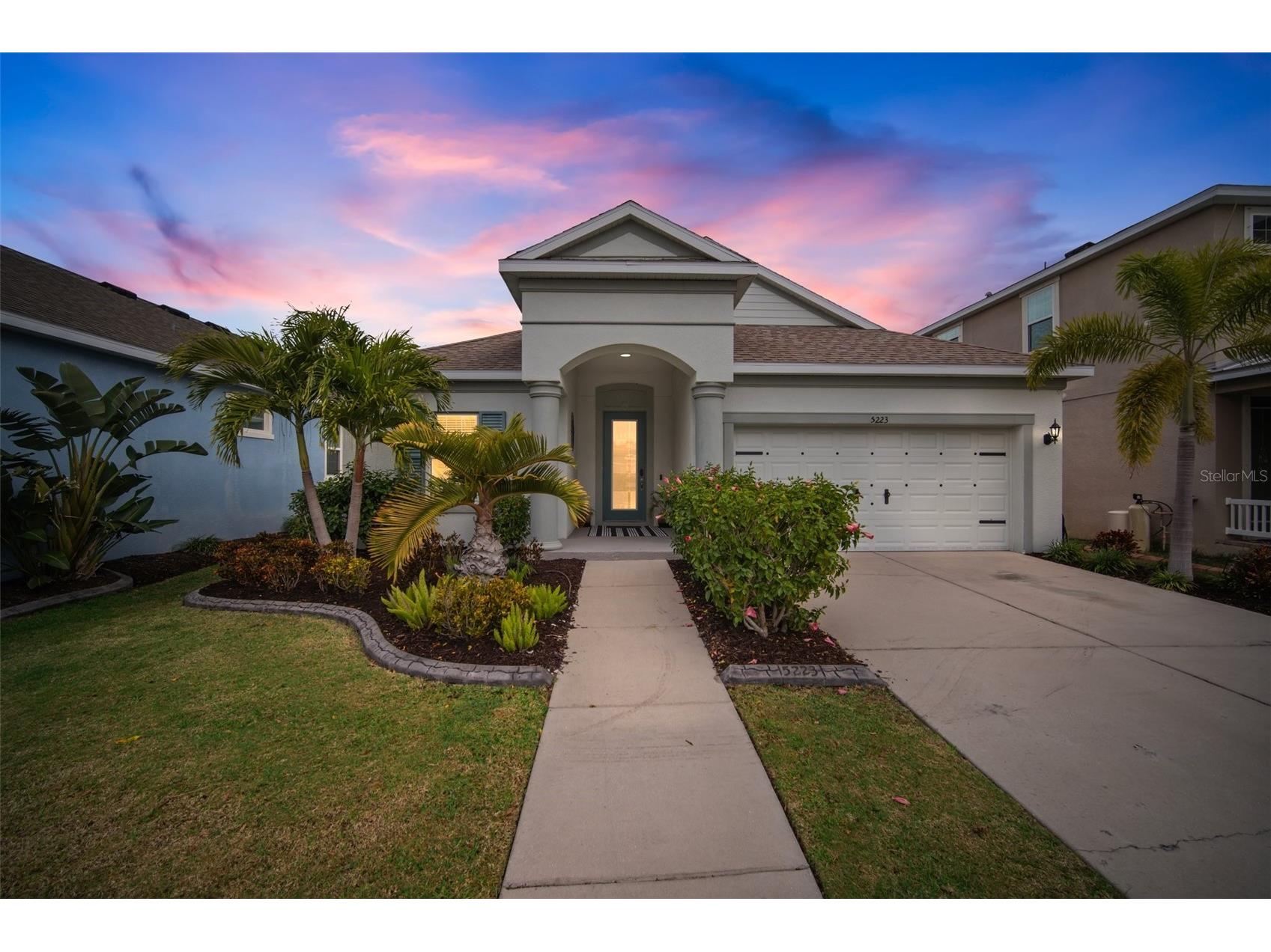 5223 Admiral Pointe Drive Apollo Beach FL 33572 TB8466123 image1