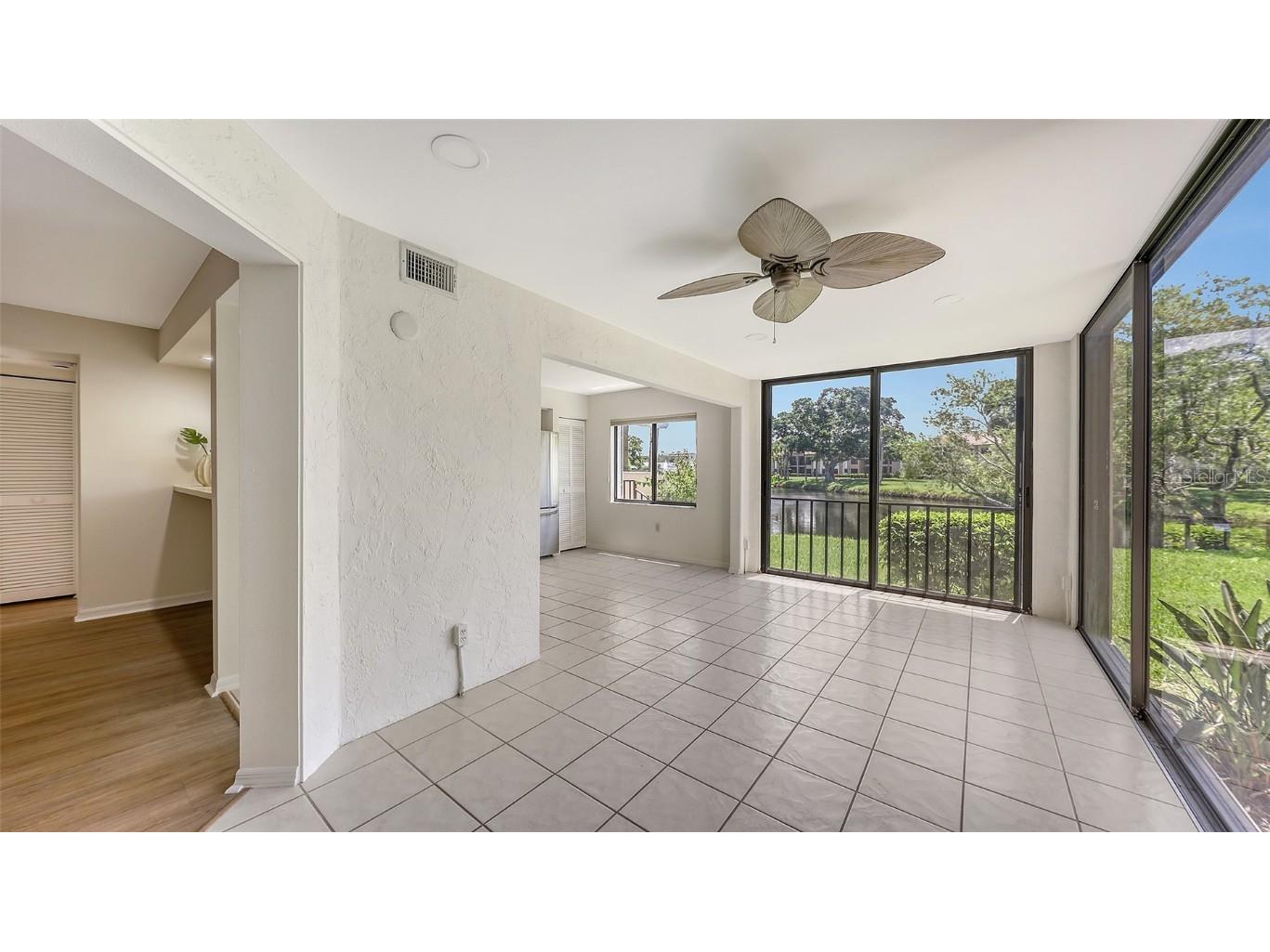 5223 Heron Way #104 Sarasota FL 34231 A4661067 image11
