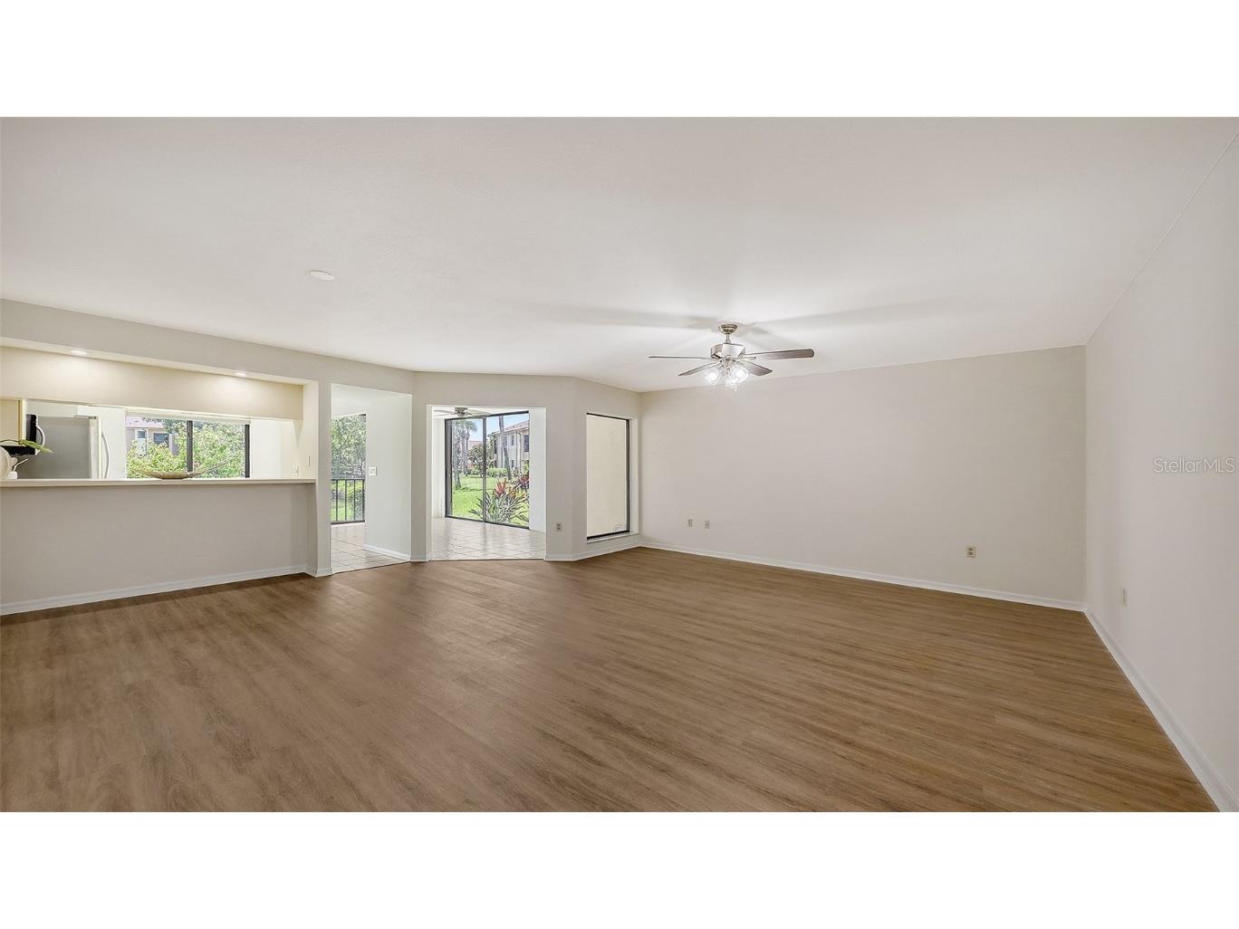 5223 Heron Way #104 Sarasota FL 34231 A4661067 image6