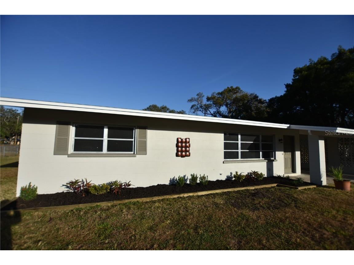 5223 Malaga Avenue Sarasota FL 34235 A4598652 image1