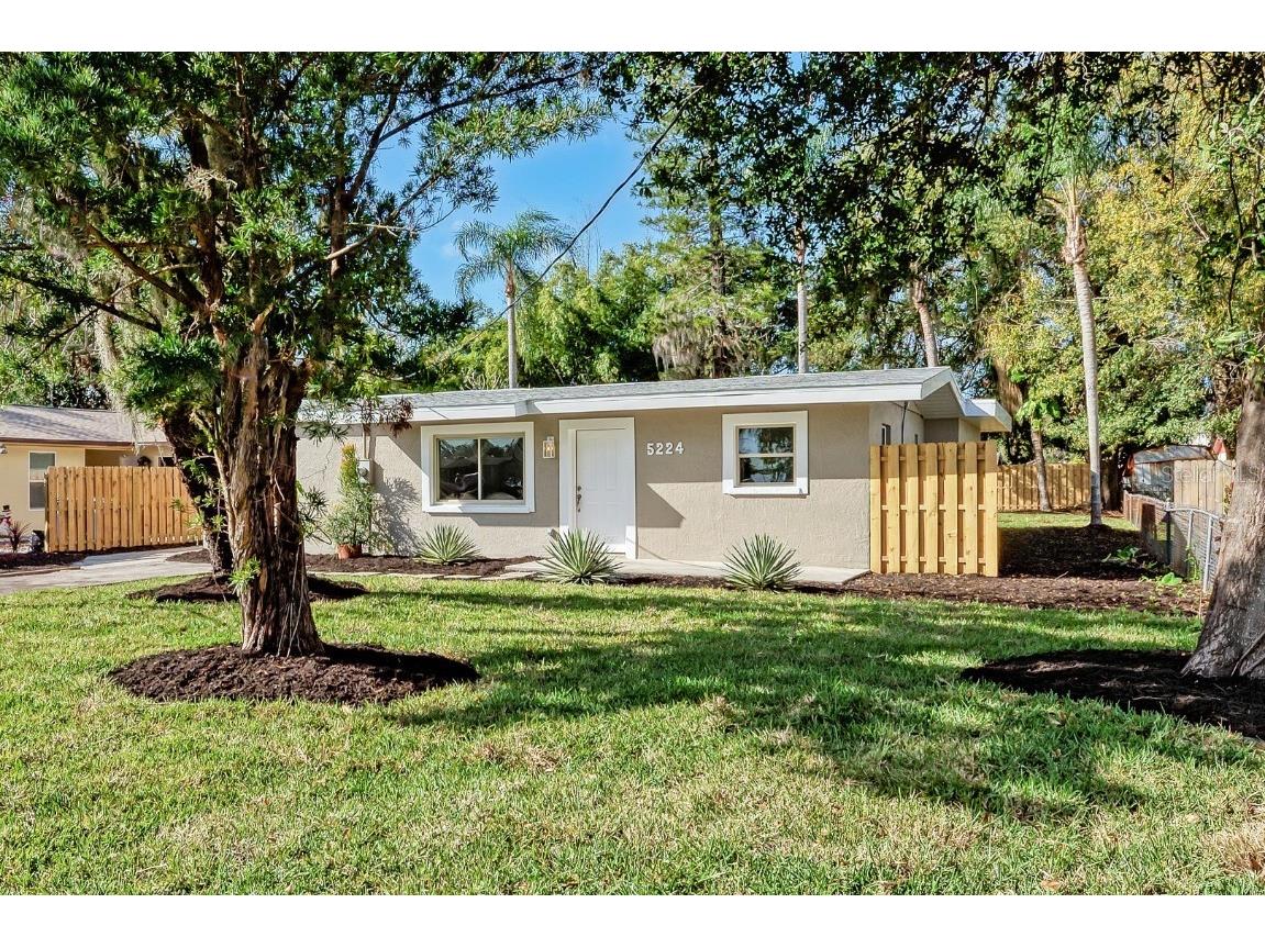 5224 32nd Street E Bradenton FL 34203 A4594461 image1