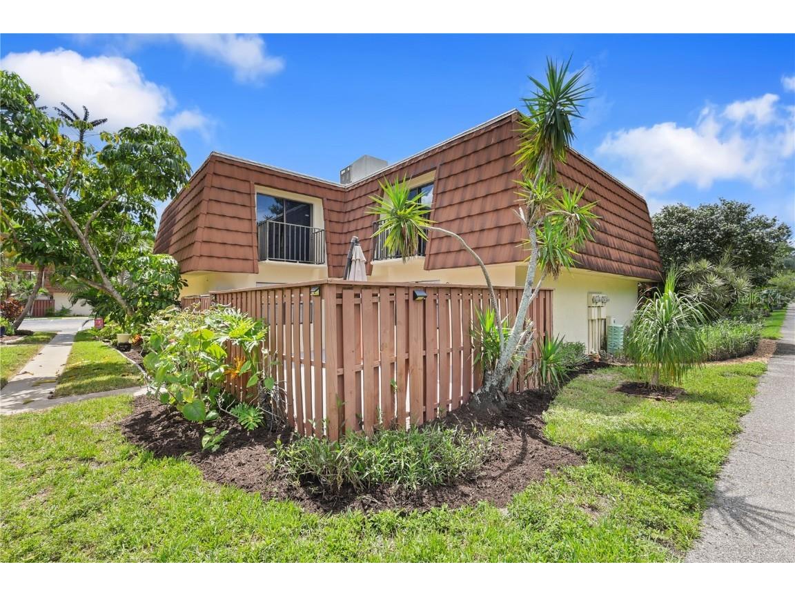 5224 Cedarbend Drive #4 Fort Myers FL 33919 C7513963 image1