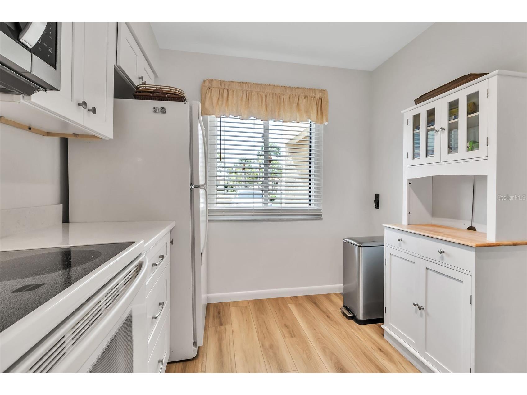 5224 Lake Village Drive #67 Sarasota FL 34235 A4692648 image8