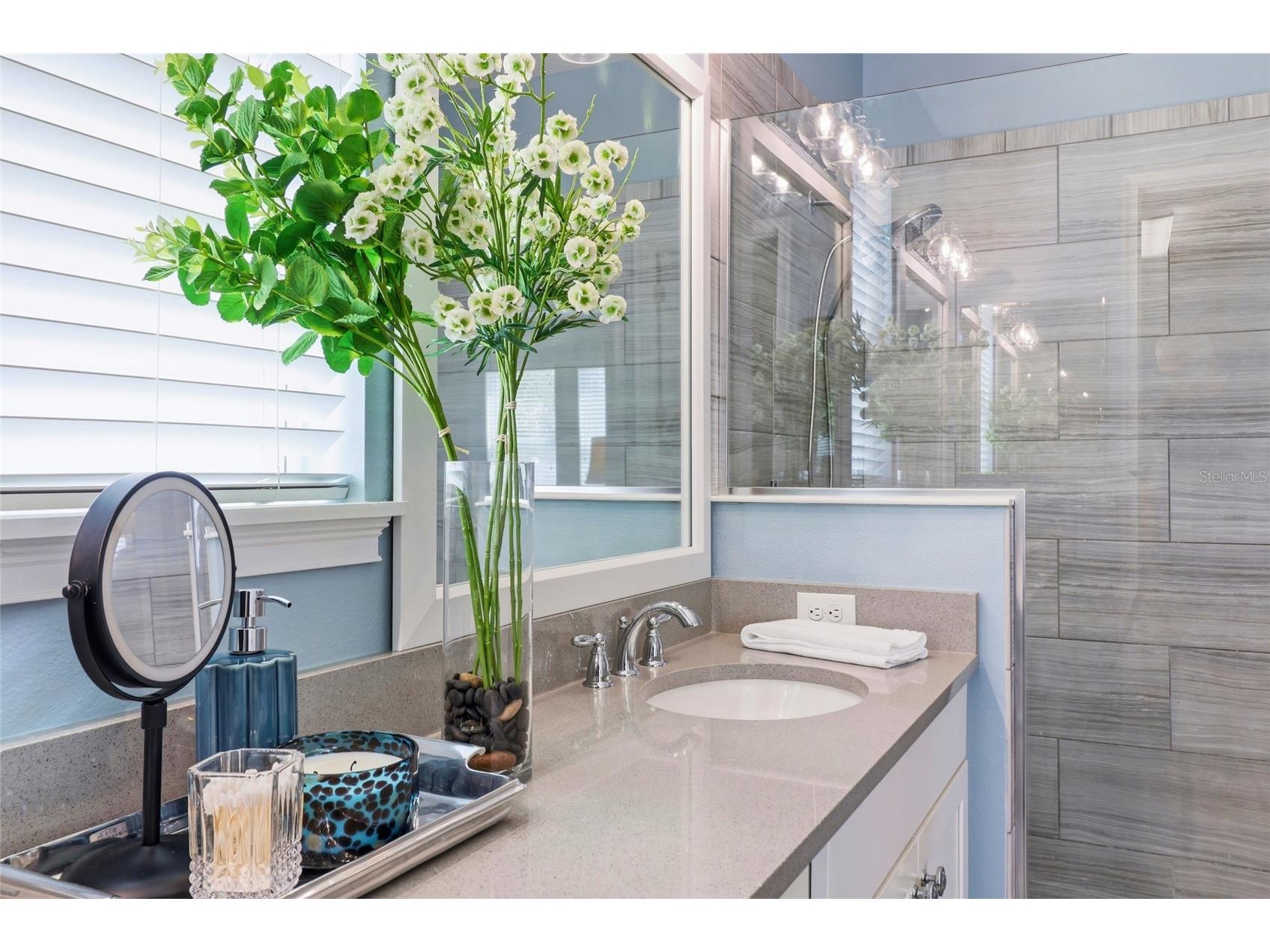 5225 Asher Court Sarasota FL 34232 A4685620 image20