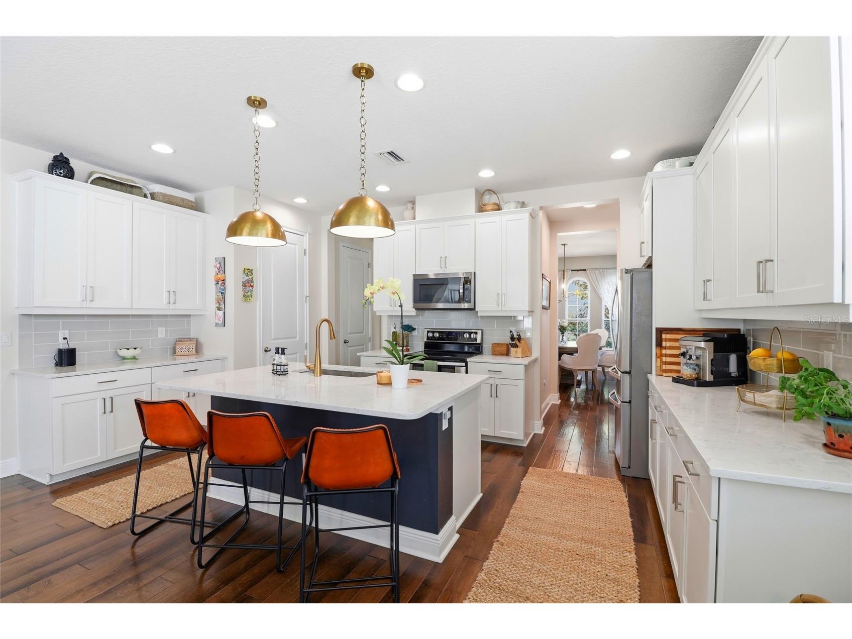 5225 Asher Court Sarasota FL 34232 A4685620 image3