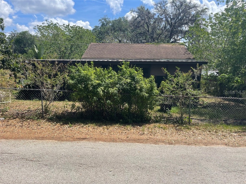 5225 Lime Avenue Seffner FL 33584 OM656337 image1