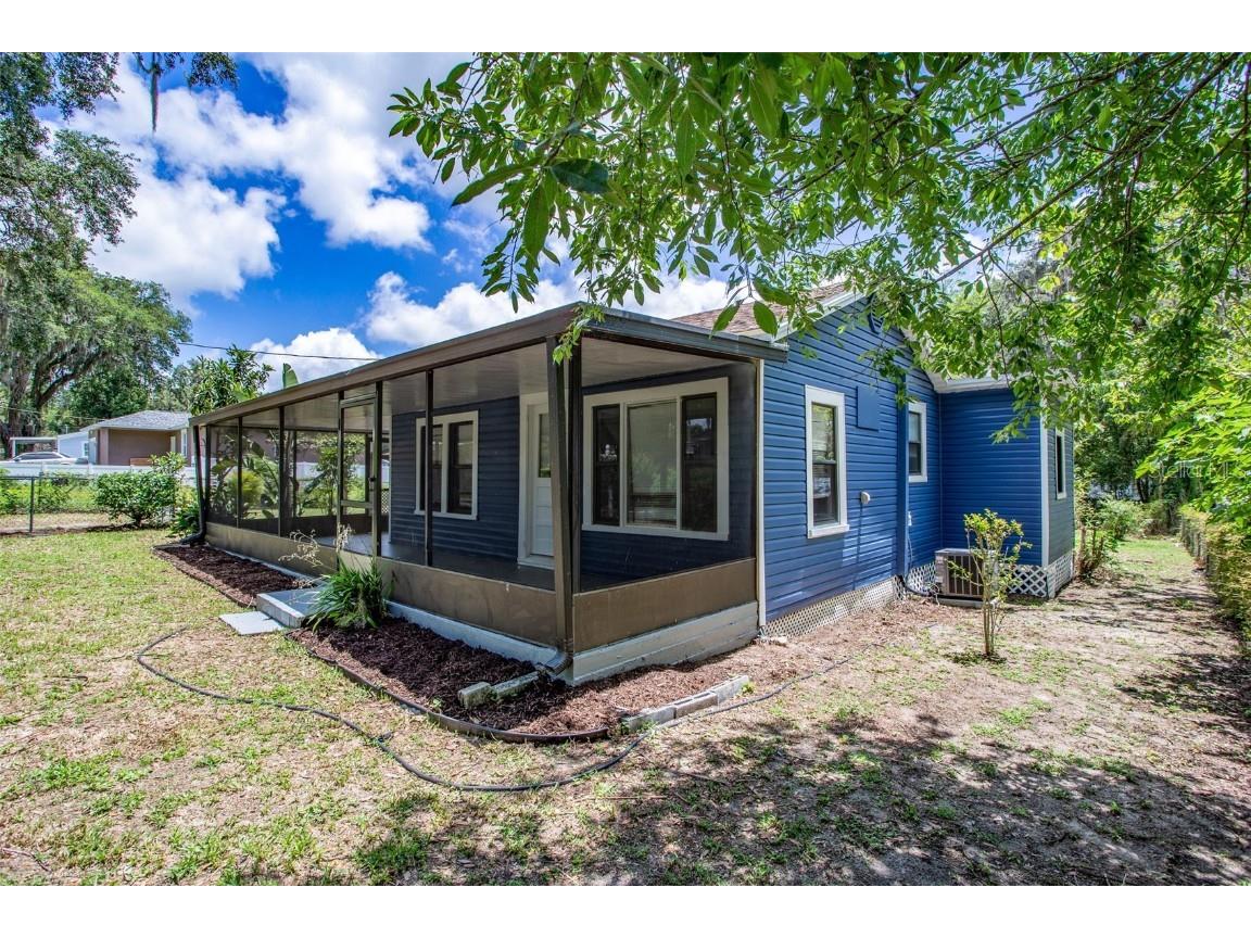 5225 Lime Avenue Seffner FL 33584 T3450490 image1