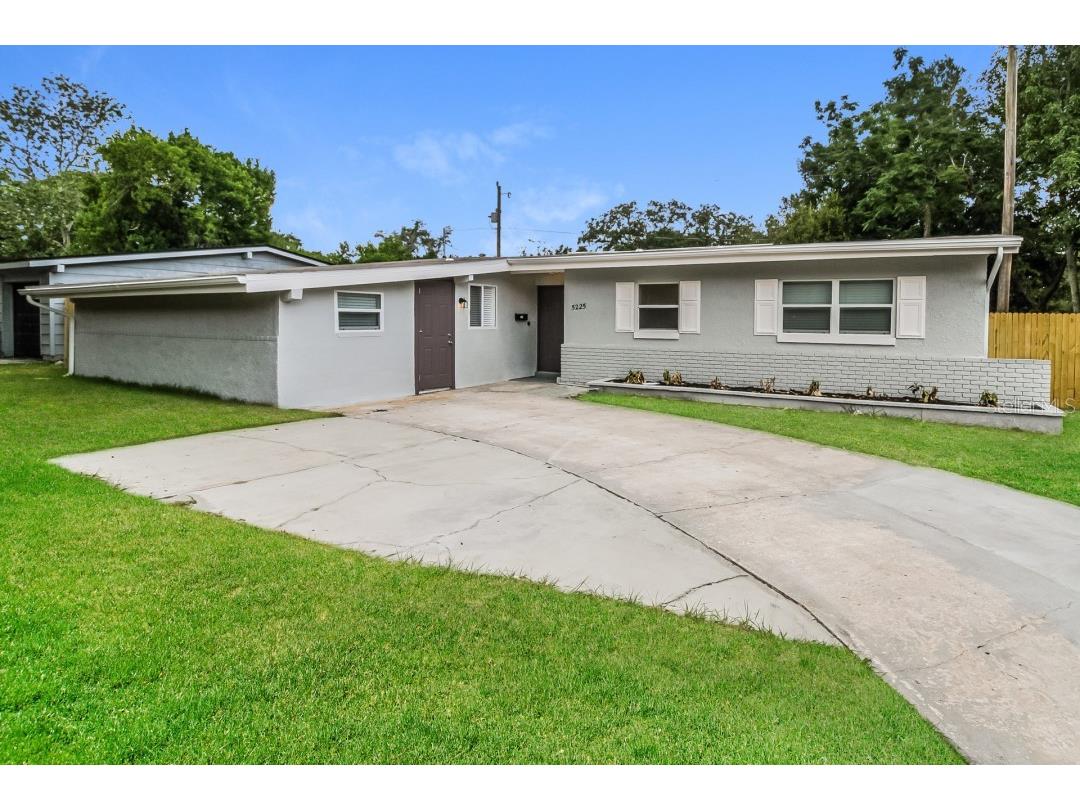 5225 Van Aken Drive Orlando FL 32808 O6078599 image1