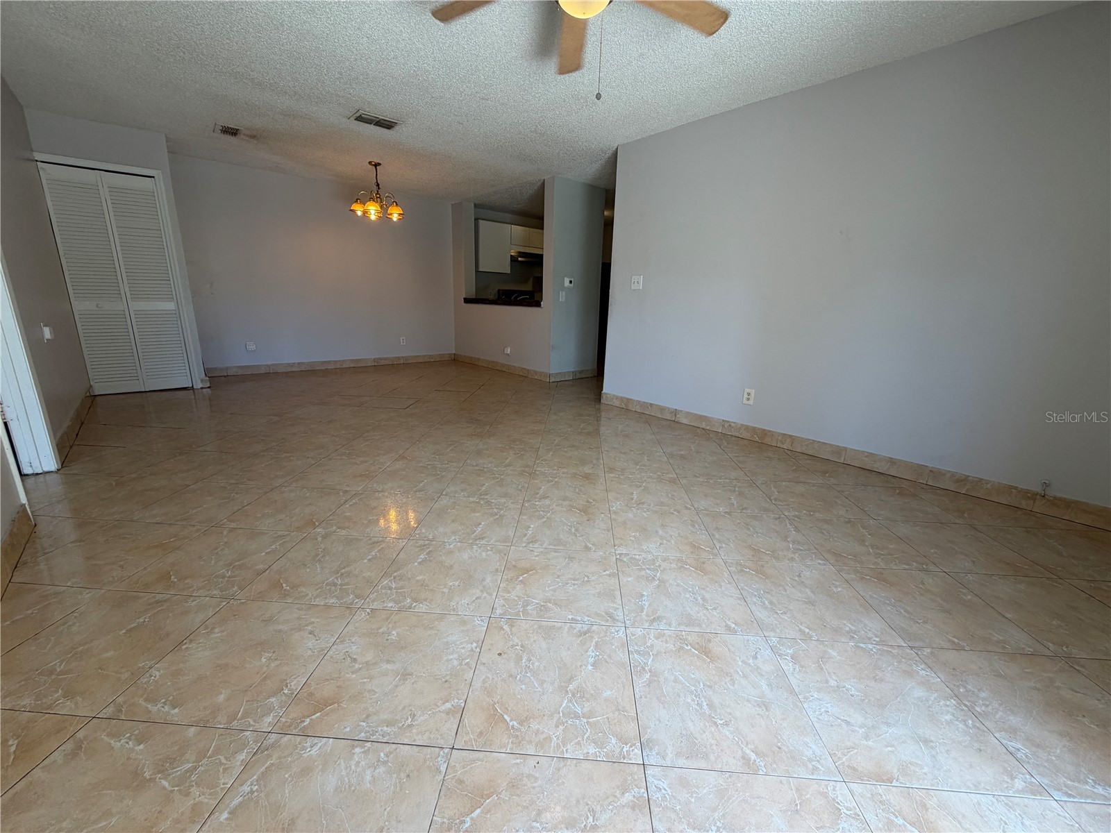 5225 Via Hacienda Circle #B115 Orlando FL 32839 O6399212 image4