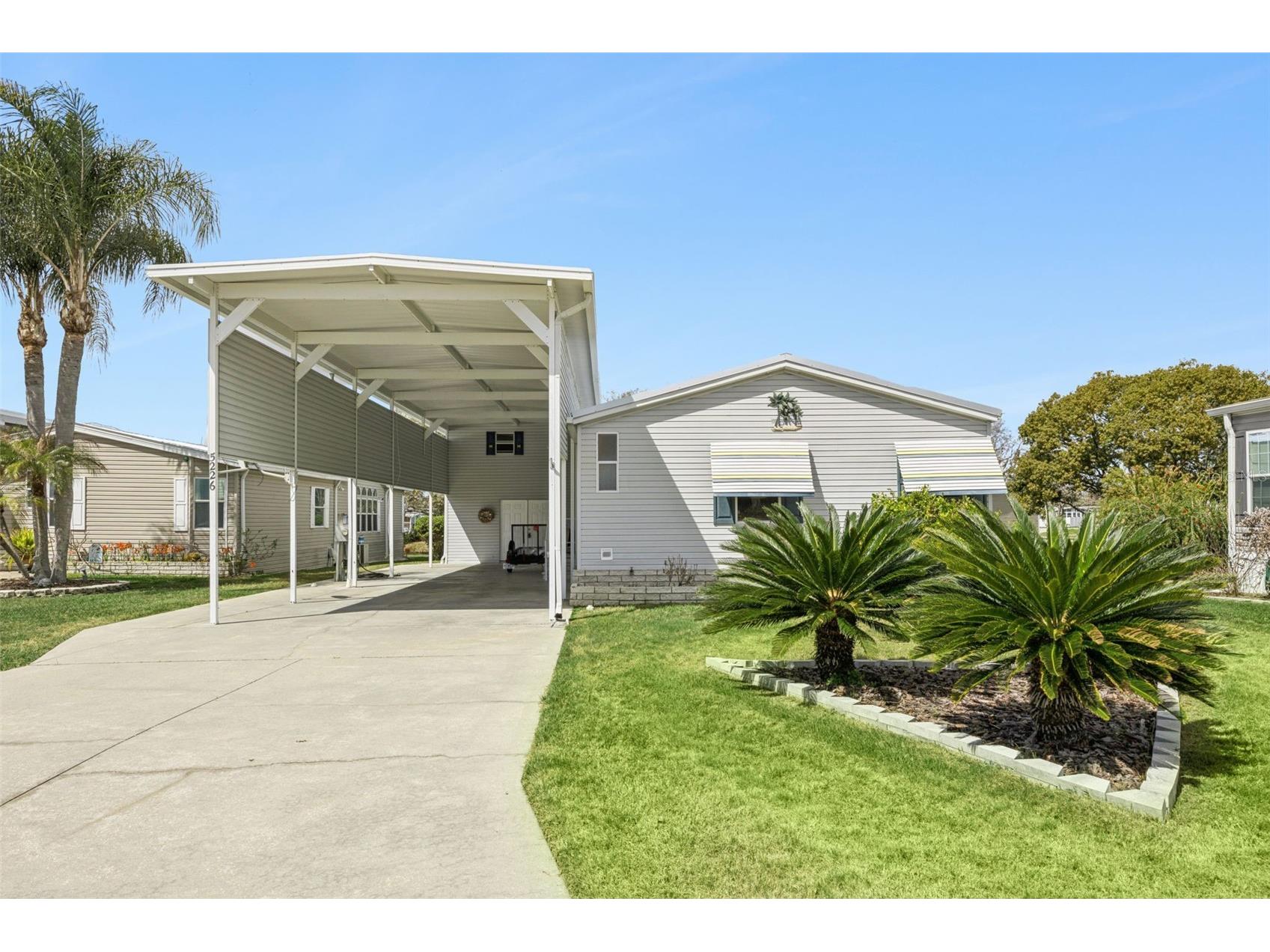 5226 Island View Circle N Polk City FL 33868 P4937680 image2