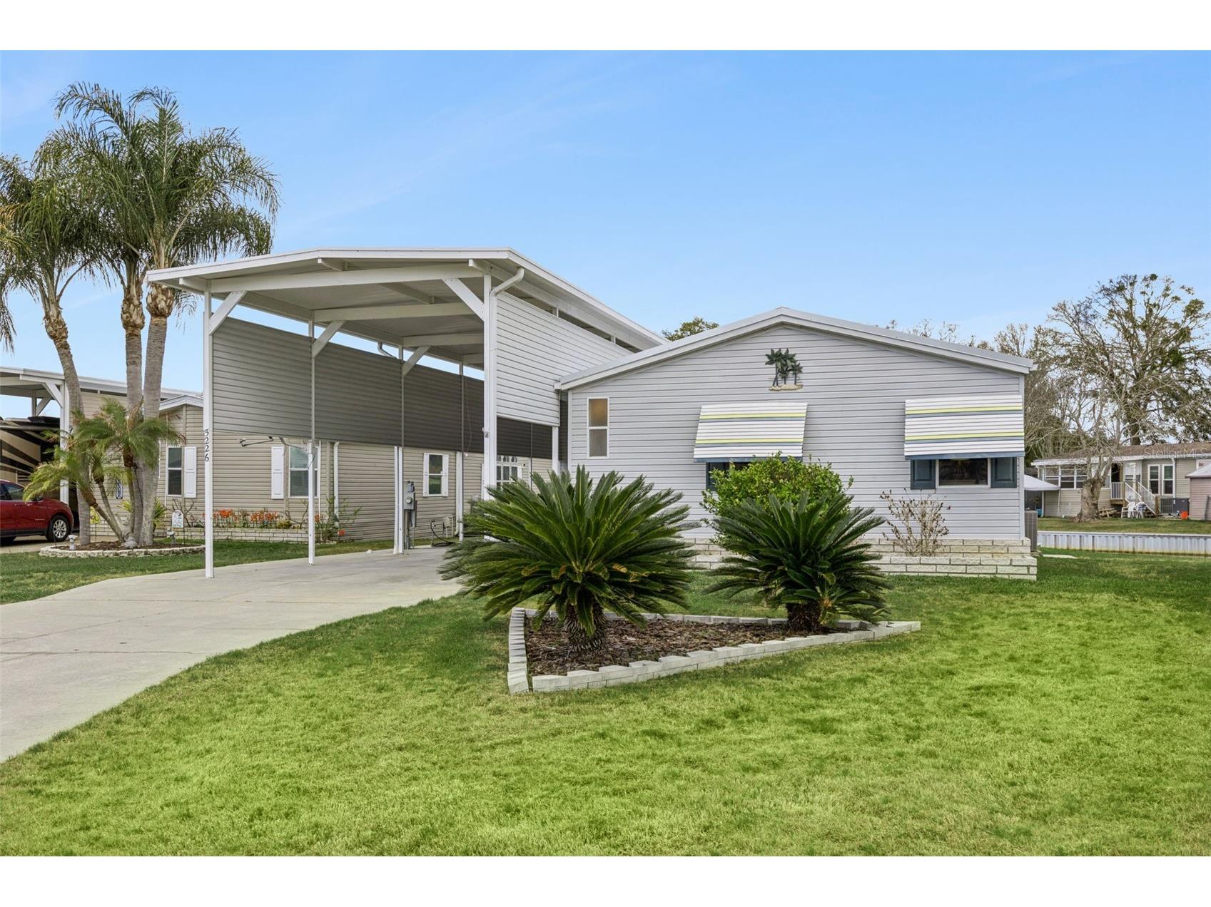 5226 Island View Circle N Polk City FL 33868 P4937680 image3