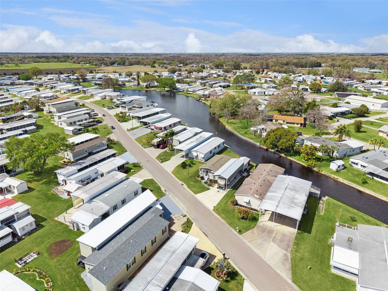 5226 Island View Circle N Polk City FL 33868 P4937680 image47