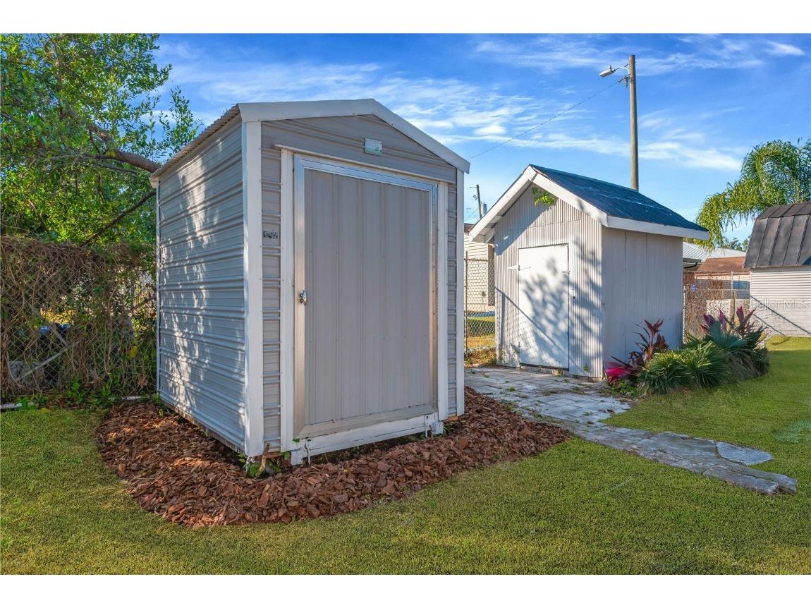 5226 Lime Avenue Seffner FL 33584 TB8449589 image14