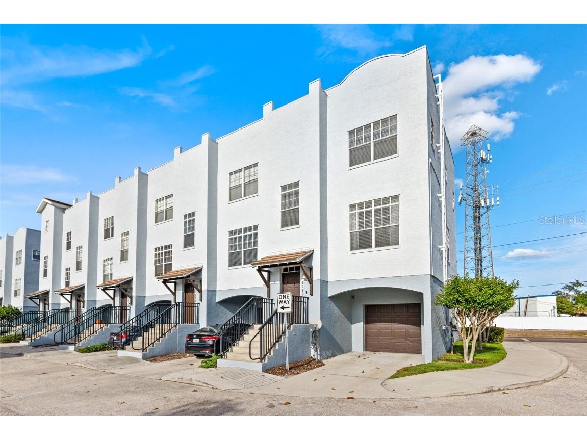 5226 Olmstead Bay Place Tampa FL 33611 T3439366 image1