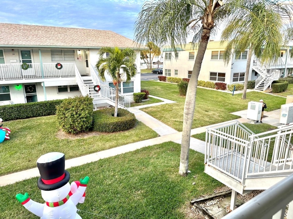 5227 81st Lane N #15 Saint Petersburg FL 33709 U8225064 image1