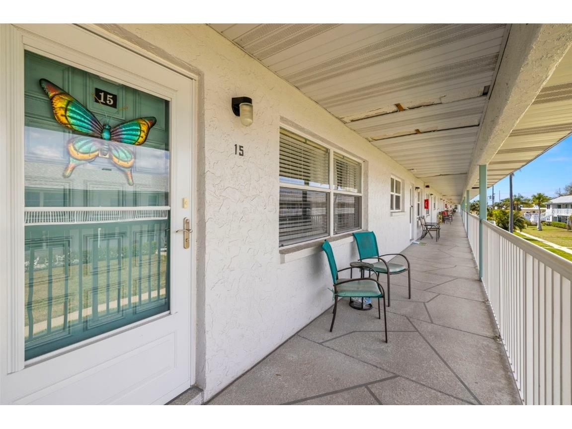 5227 81st Lane N #15 Saint Petersburg FL 33709 TB8358898 image1