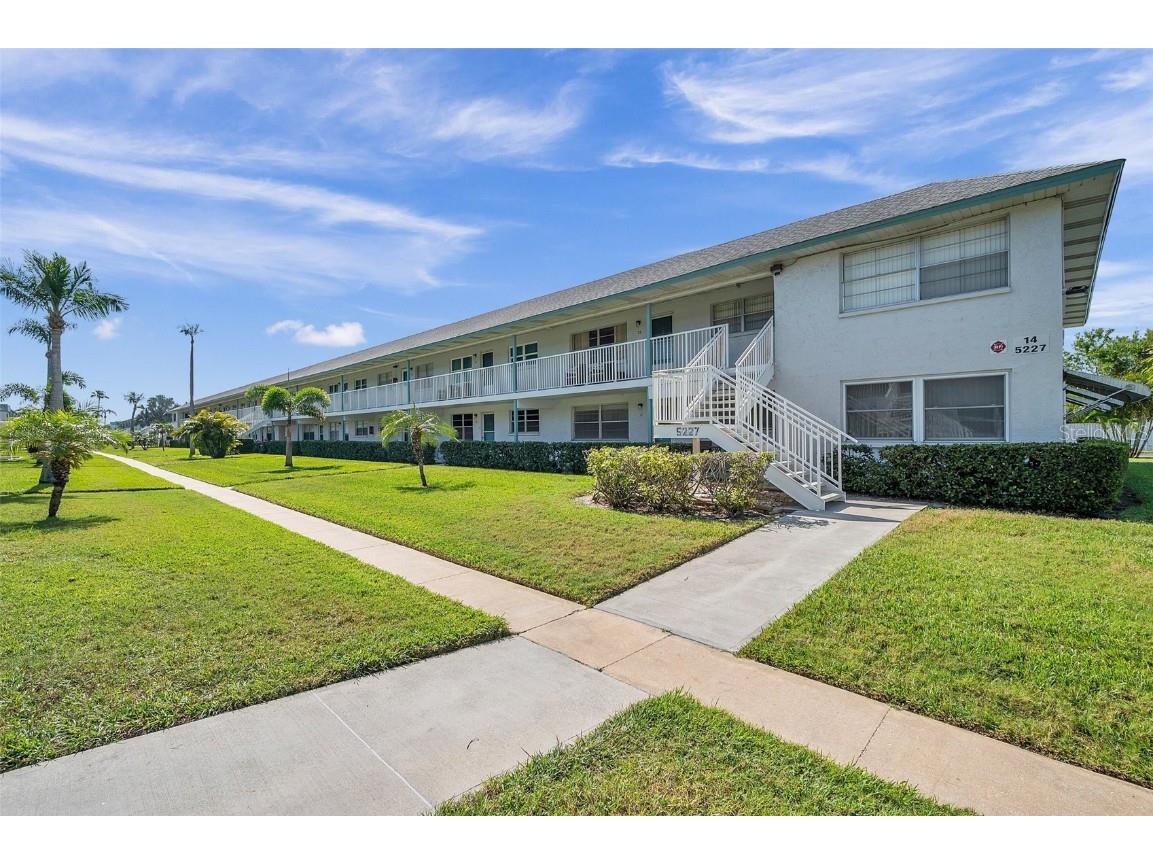 5227 81st Lane N #25 Saint Petersburg FL 33709 U8198407 image1