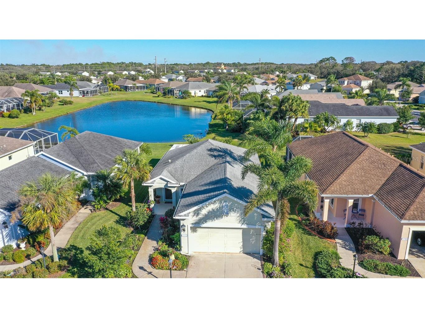 5227 Aqua Breeze Drive Bradenton FL 34208 A4556834 image1