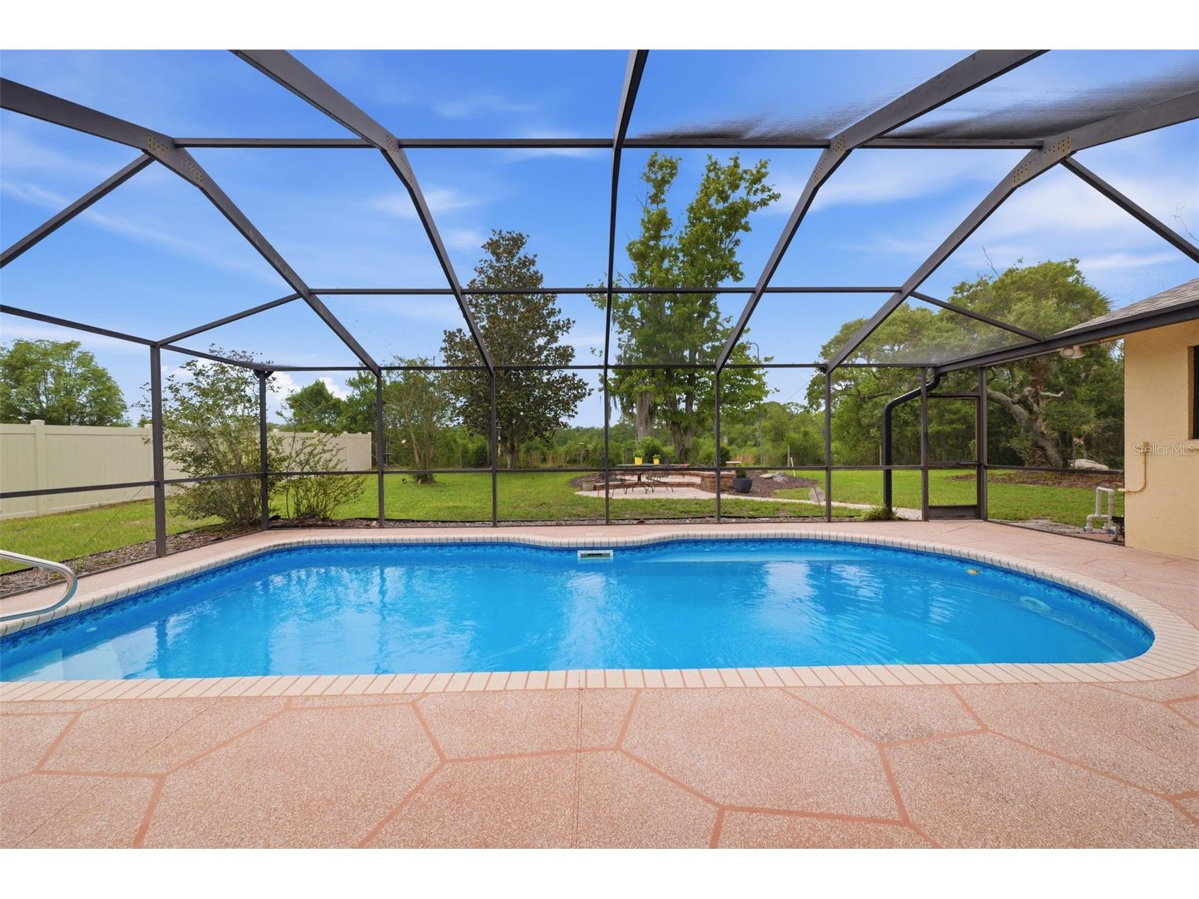 5227 Suwannee Road Weeki Wachee FL 34607 W7885943 image38