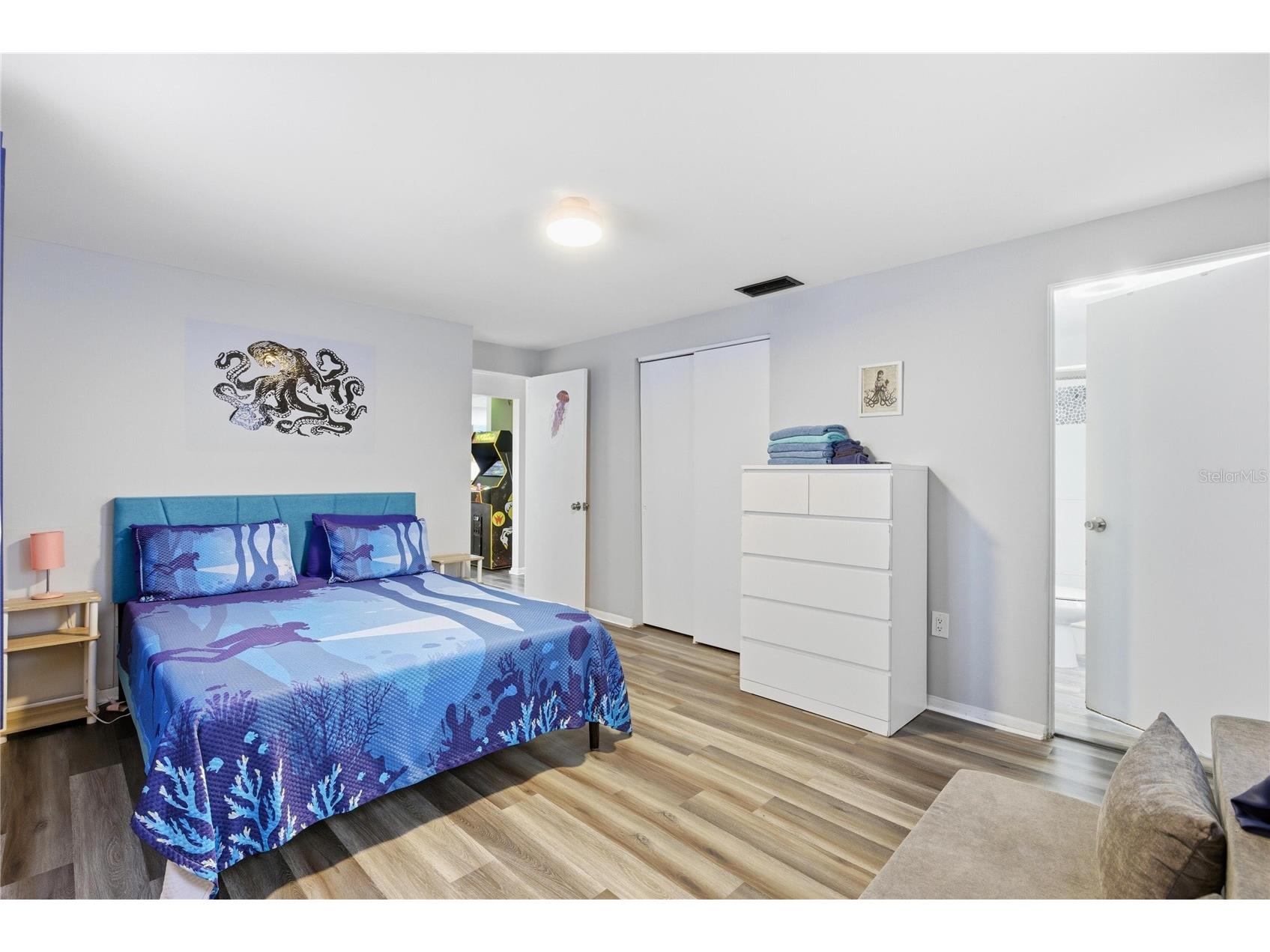 5228 Calle Menorca Sarasota FL 34242 O6377280 image18