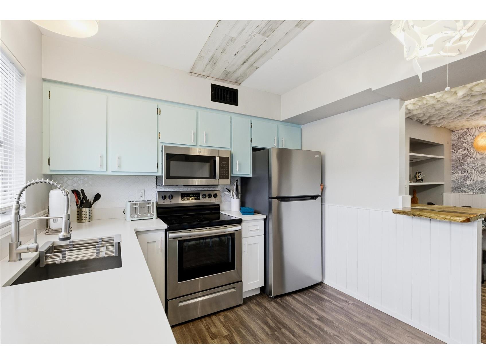 5228 Calle Menorca Sarasota FL 34242 O6377280 image46