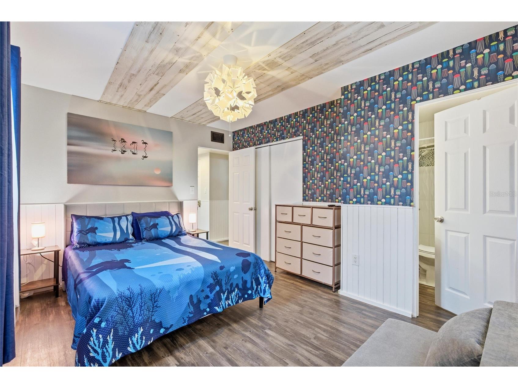 5228 Calle Menorca Sarasota FL 34242 O6377280 image50