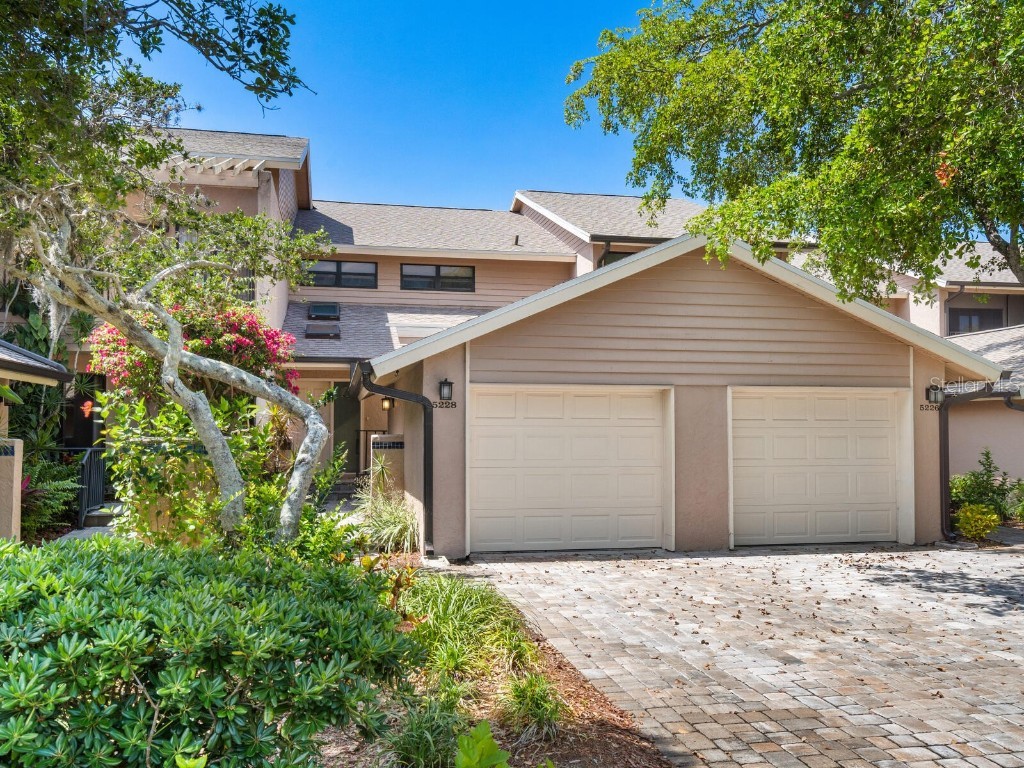 5228 Landings Boulevard #202 Sarasota FL 34231 A4672392 image2