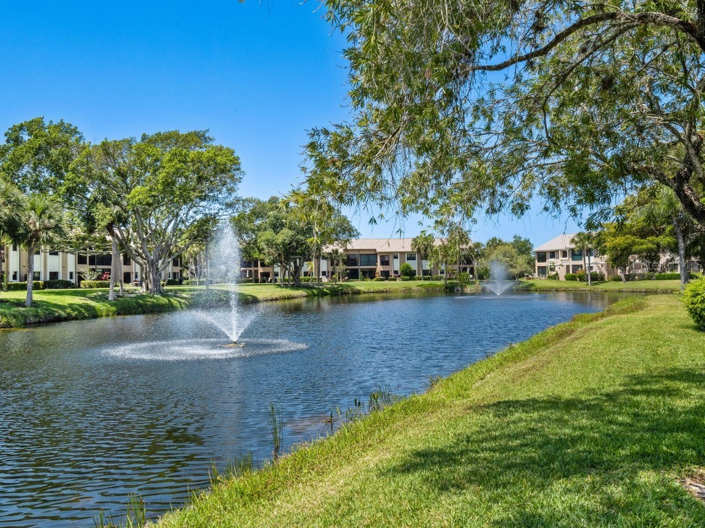 5228 Landings Boulevard #202 Sarasota FL 34231 A4672392 image32