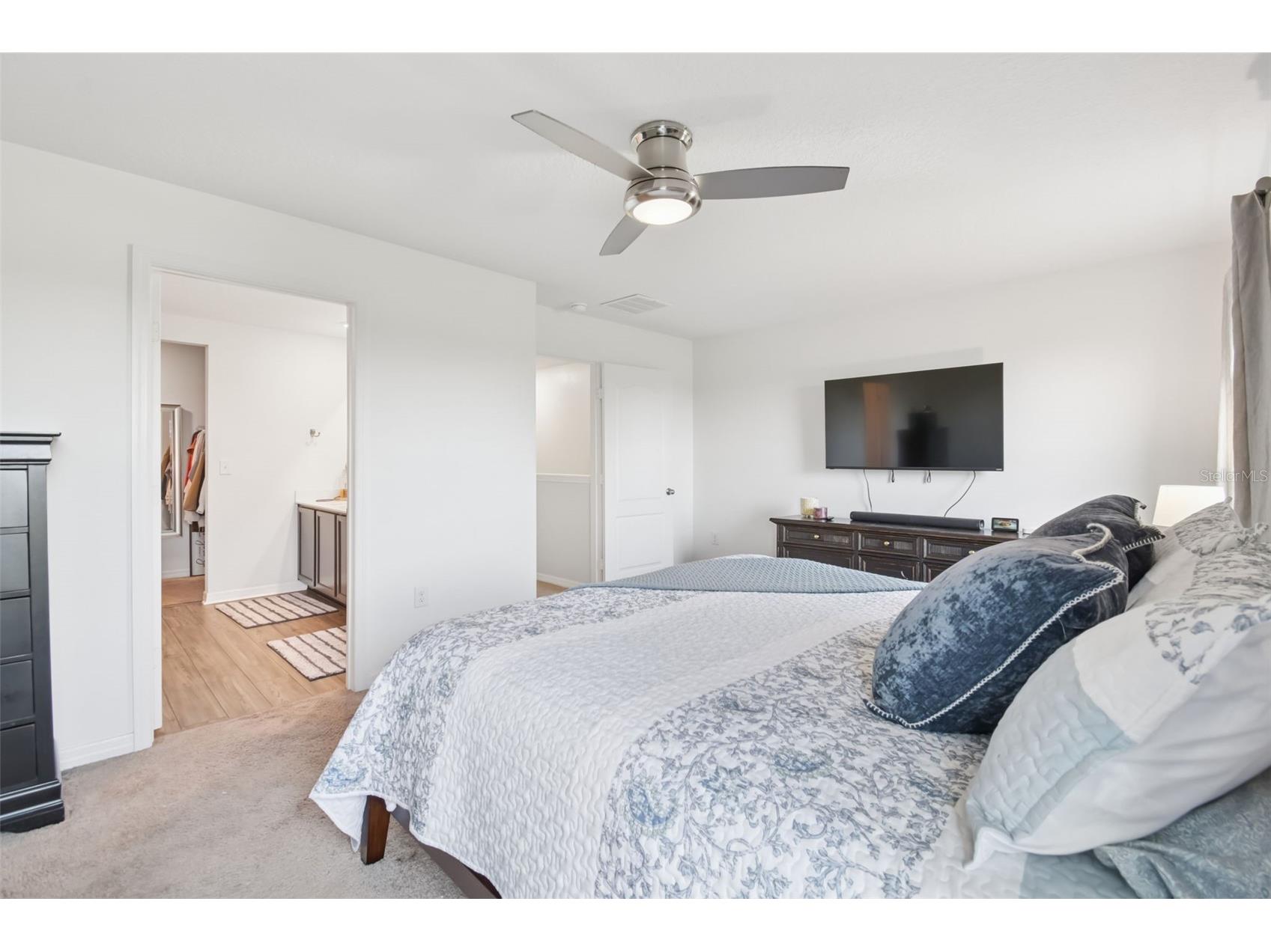 5228 New Friendship Place Tampa FL 33619 TB8464808 image17