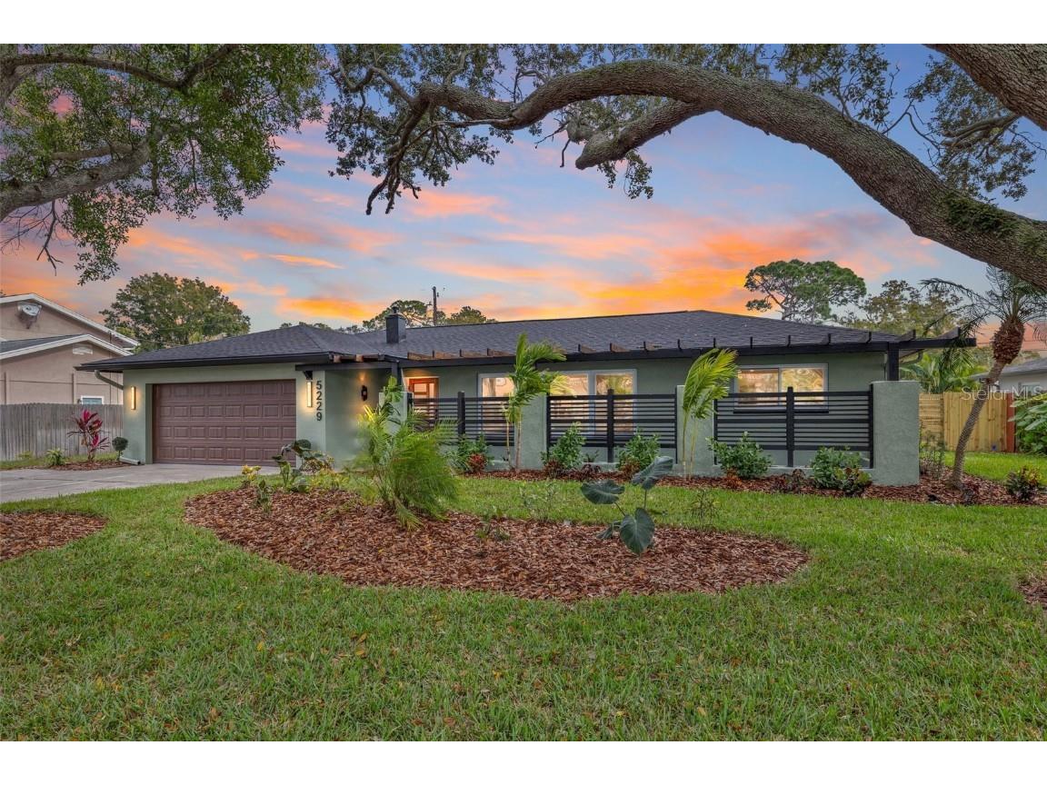 5229 Denver Street NE Saint Petersburg FL 33703 T3495578 image1