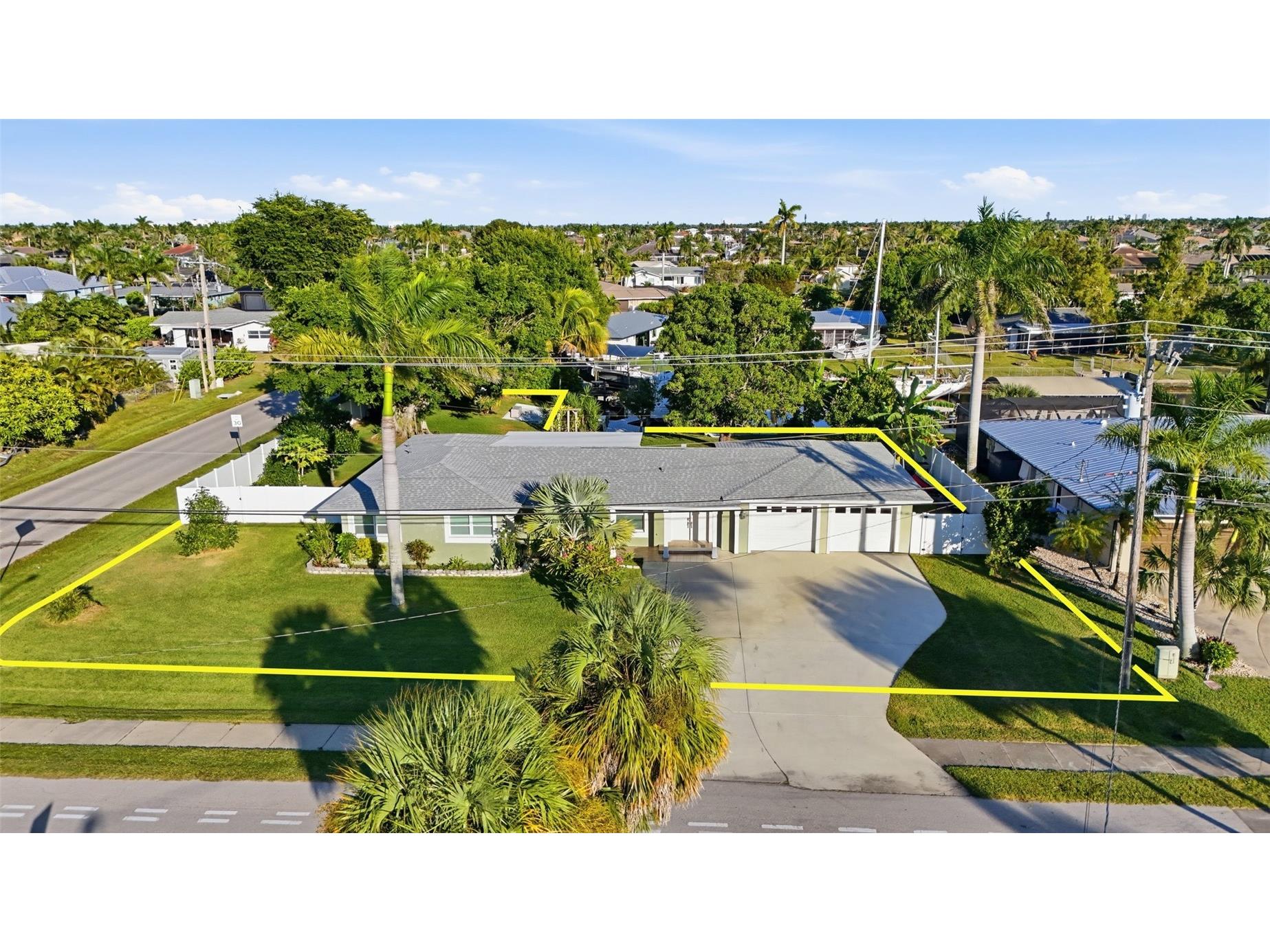 5229 Pelican Boulevard Cape Coral FL 33914 TB8446407 image1