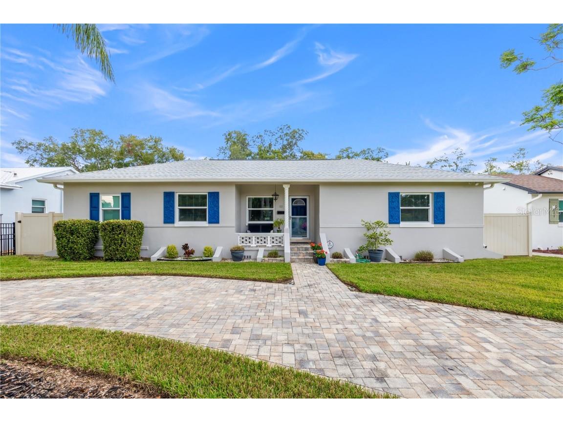 523 34th Avenue NE Saint Petersburg FL 33704 U8224967 image1