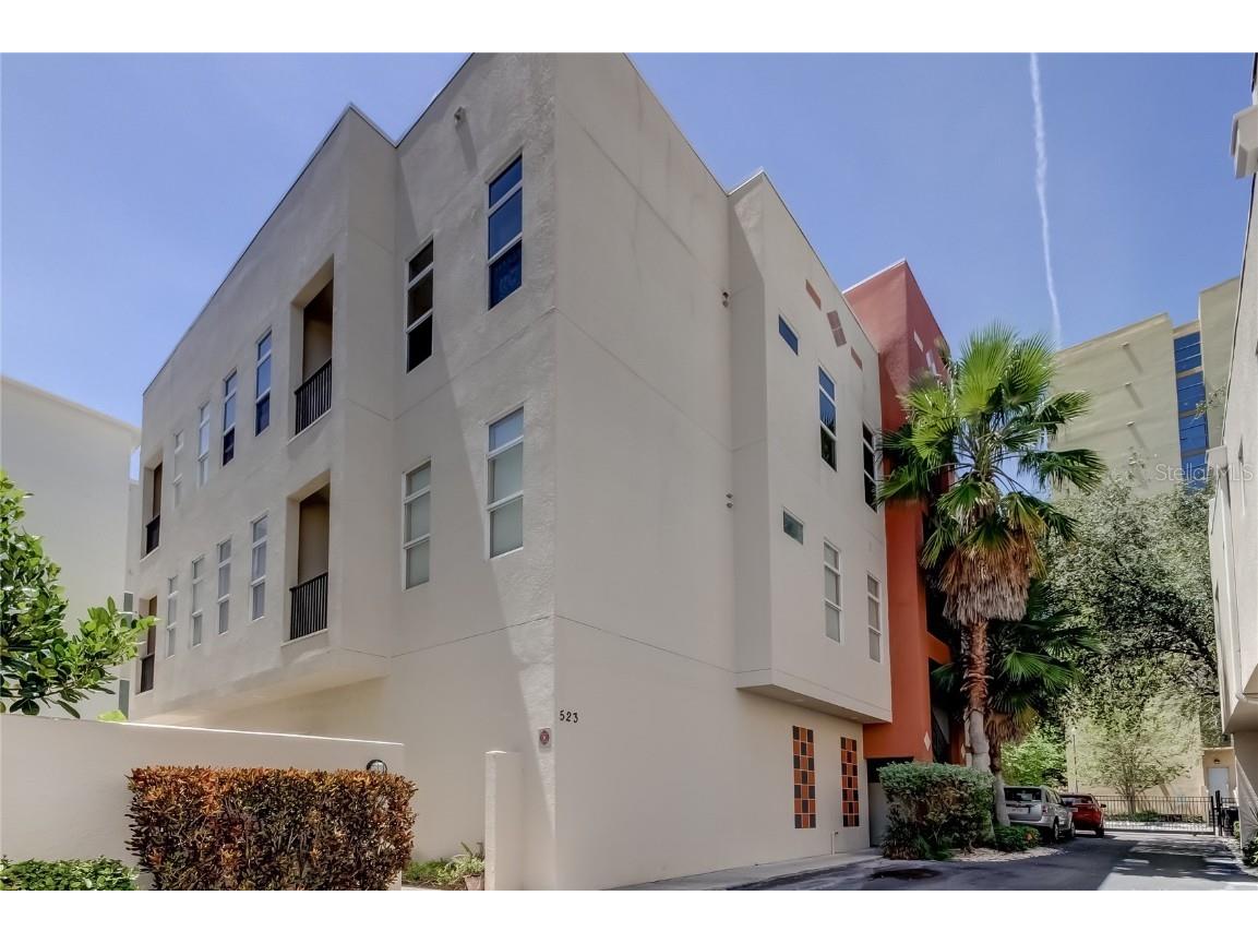 523 4th Avenue S #11 Saint Petersburg FL 33701 U8202276 image1