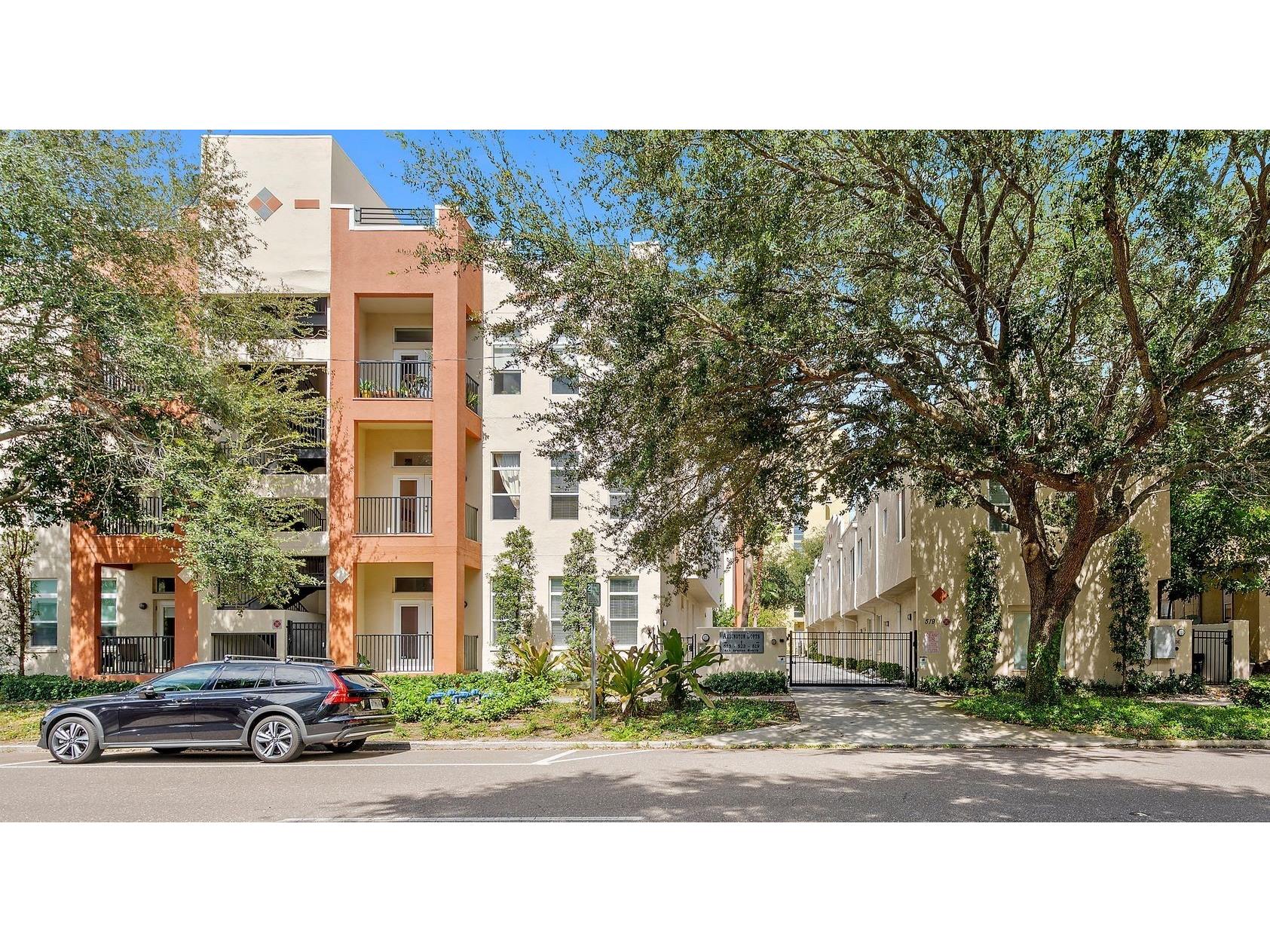 523 4th Avenue S #14 Saint Petersburg FL 33701 TB8457040 image1