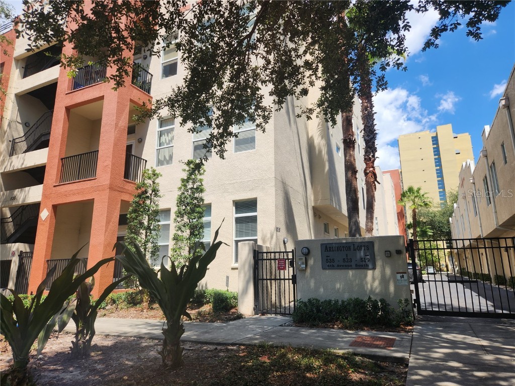 523 4th Avenue S #17 Saint Petersburg FL 33701 U8212742 image1