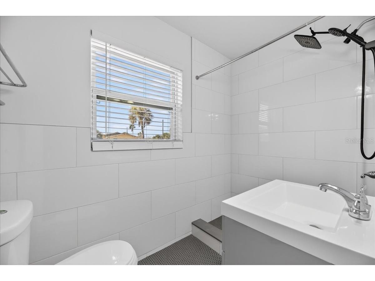 523 72nd Avenue Saint Pete Beach FL 33706 TB8498298 image78