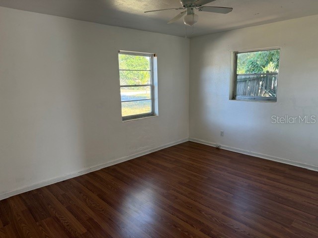 523 7th Lane SW Vero Beach FL 32962 P4937131 image4