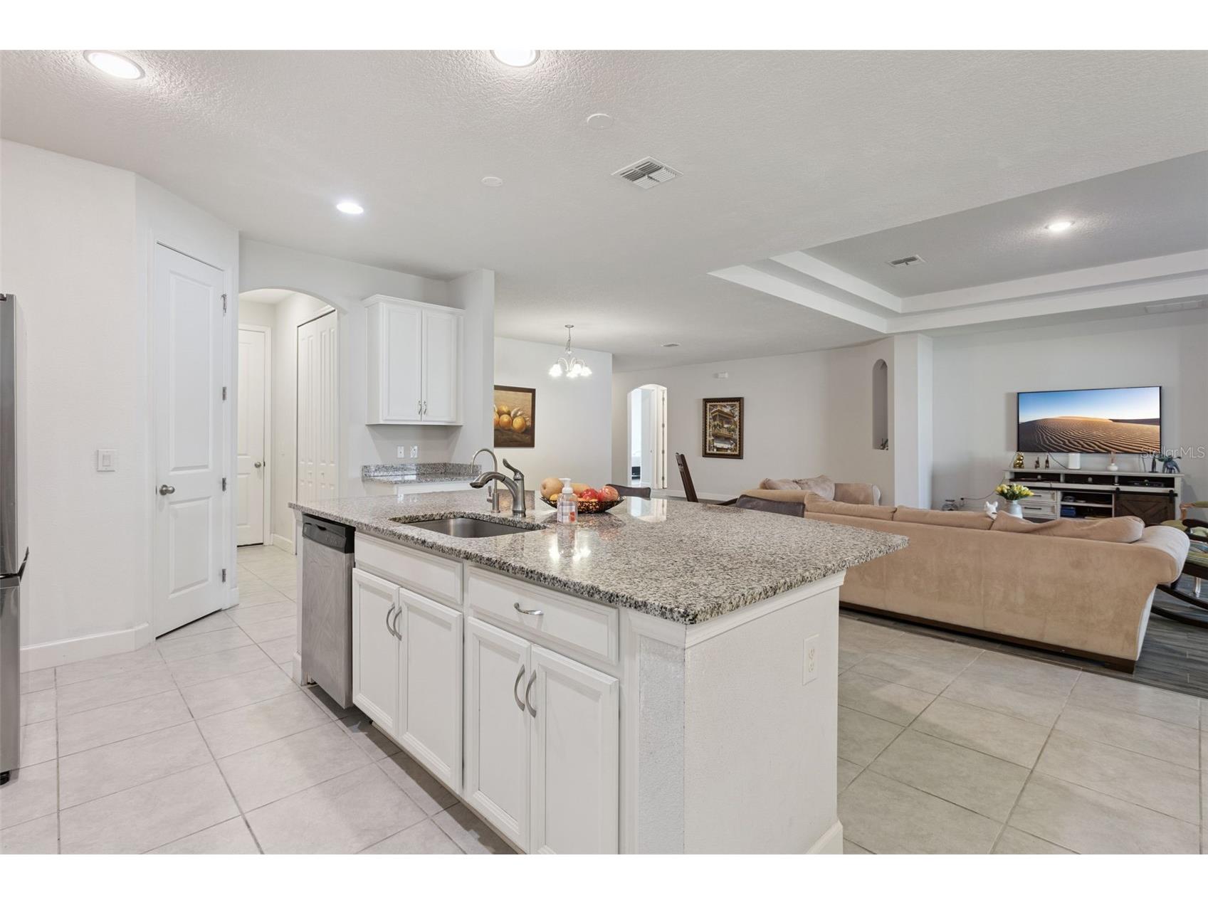 523 Bellissimo Place Howey In The Hills FL 34737 O6372992 image12