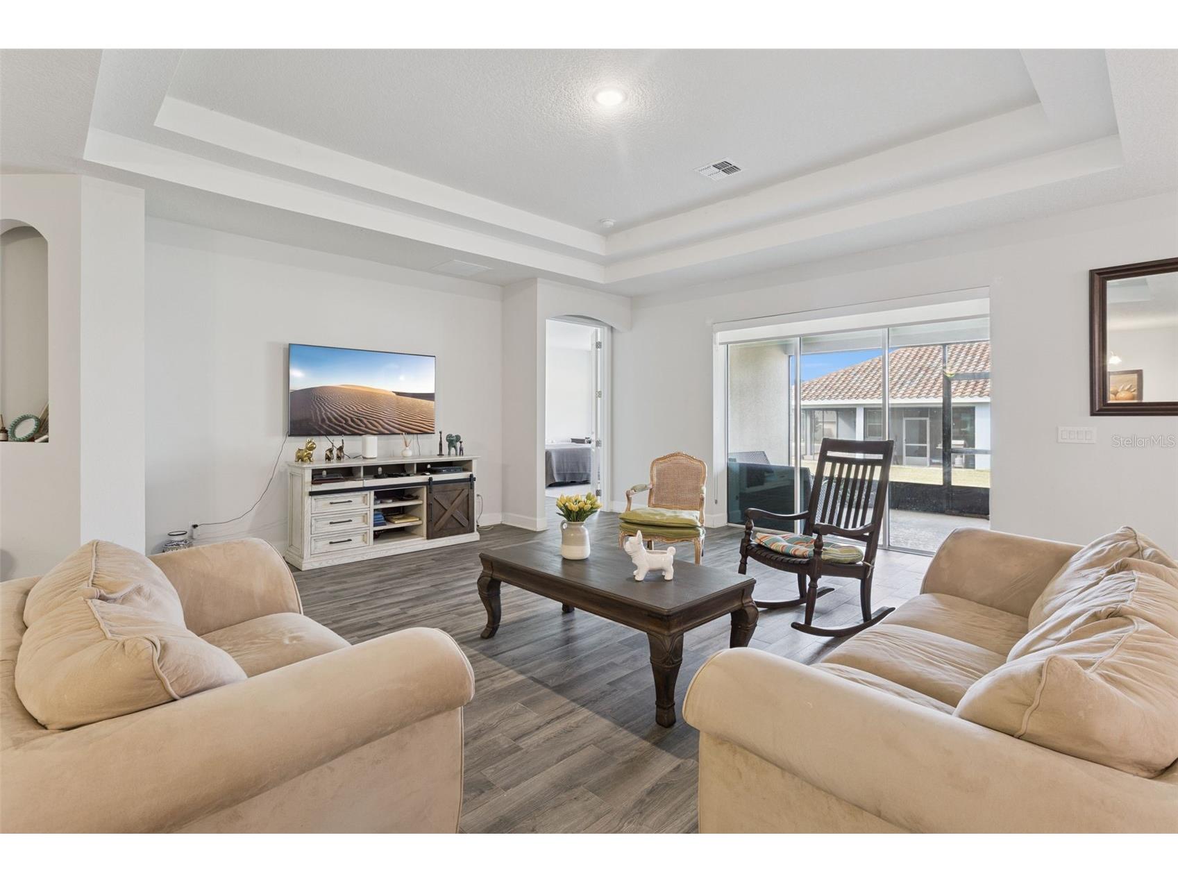 523 Bellissimo Place Howey In The Hills FL 34737 O6372992 image7