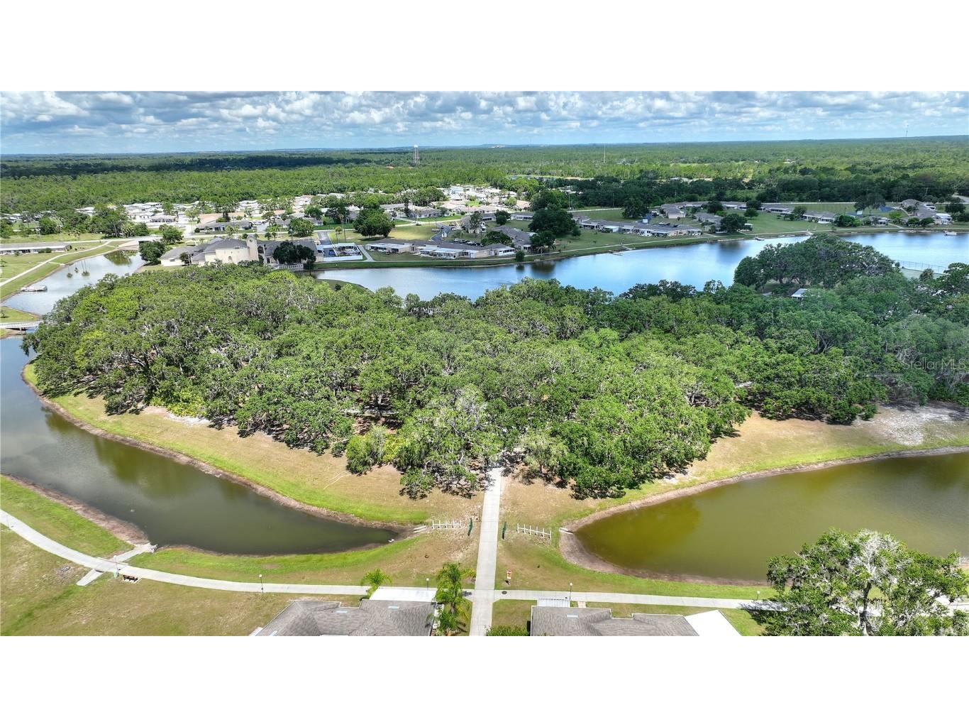 523 Club Circle Lake Wales FL 33898 TB8399366 image41