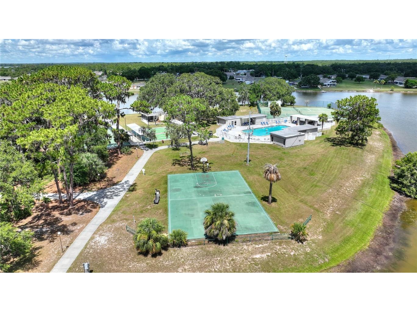 523 Club Circle Lake Wales FL 33898 TB8399366 image43