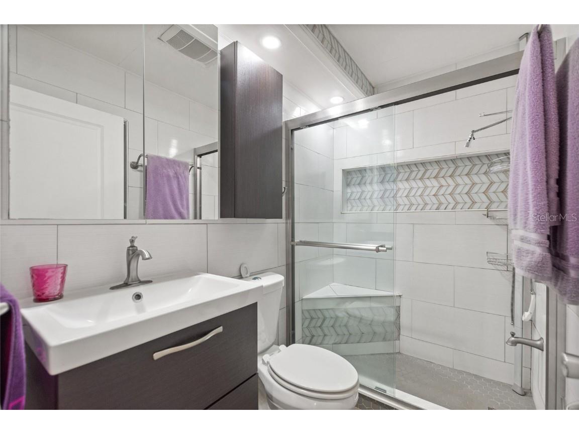 523 Club Circle Lake Wales FL 33898 TB8399366 image5