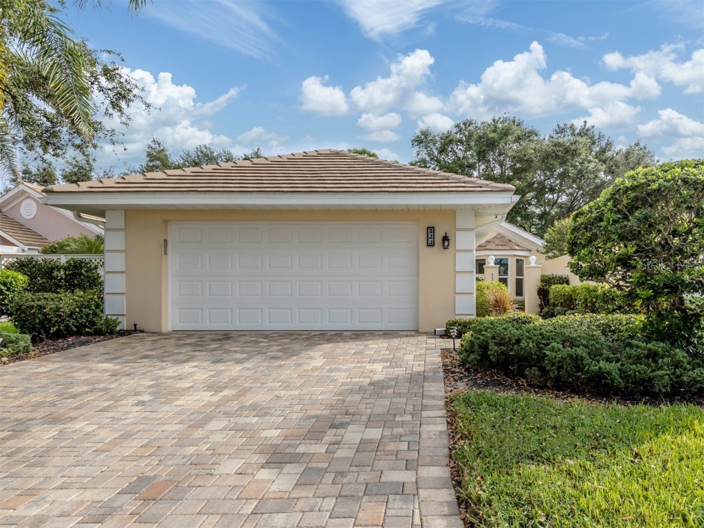 523 Clubside Circle #52 Venice FL 34293 N6140891 image1