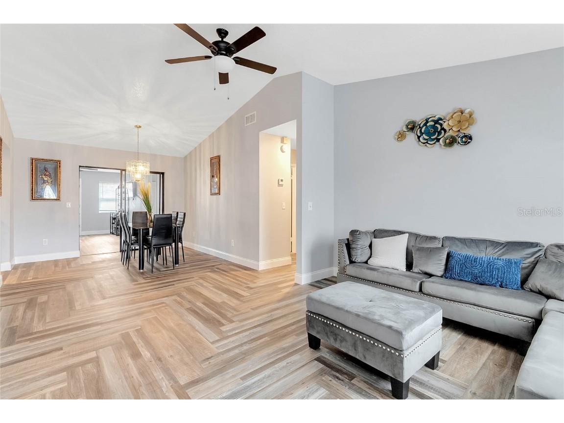 523 Floral Drive Kissimmee FL 34743 R4909985 image5