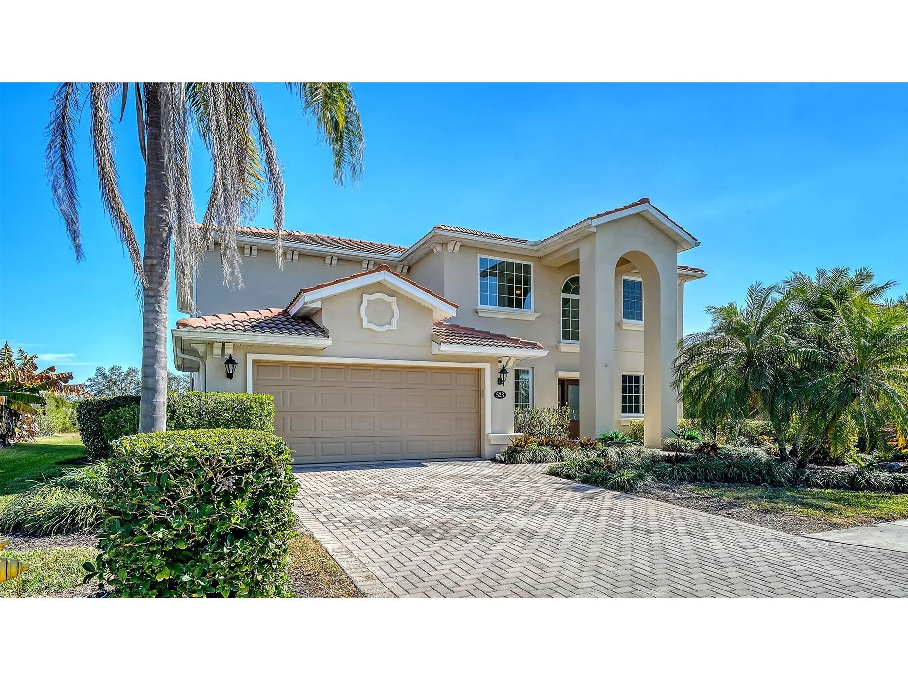 523 Grand Preserve Cove Bradenton FL 34212 A4680633 image1