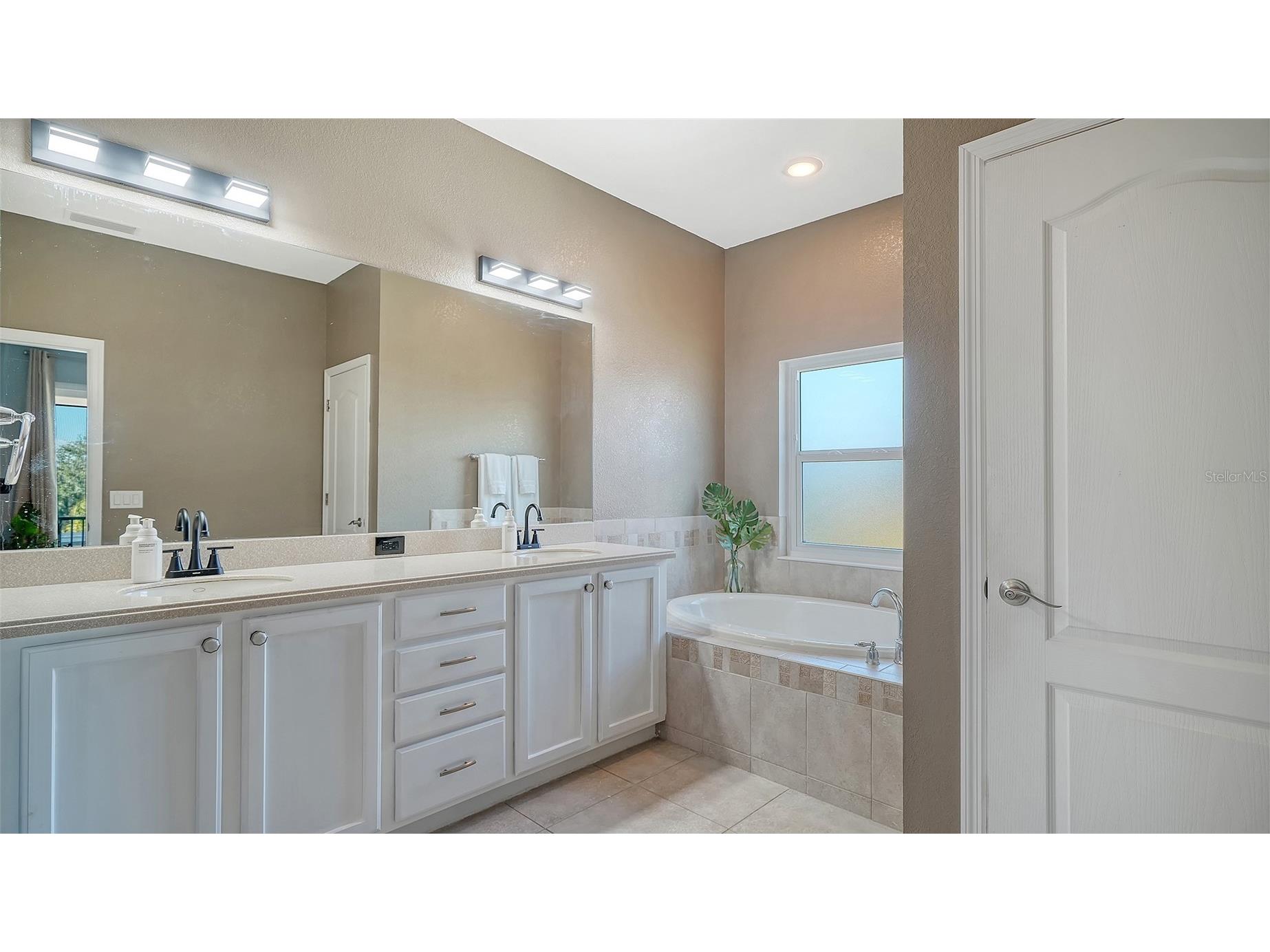 523 Grand Preserve Cove Bradenton FL 34212 A4680633 image27