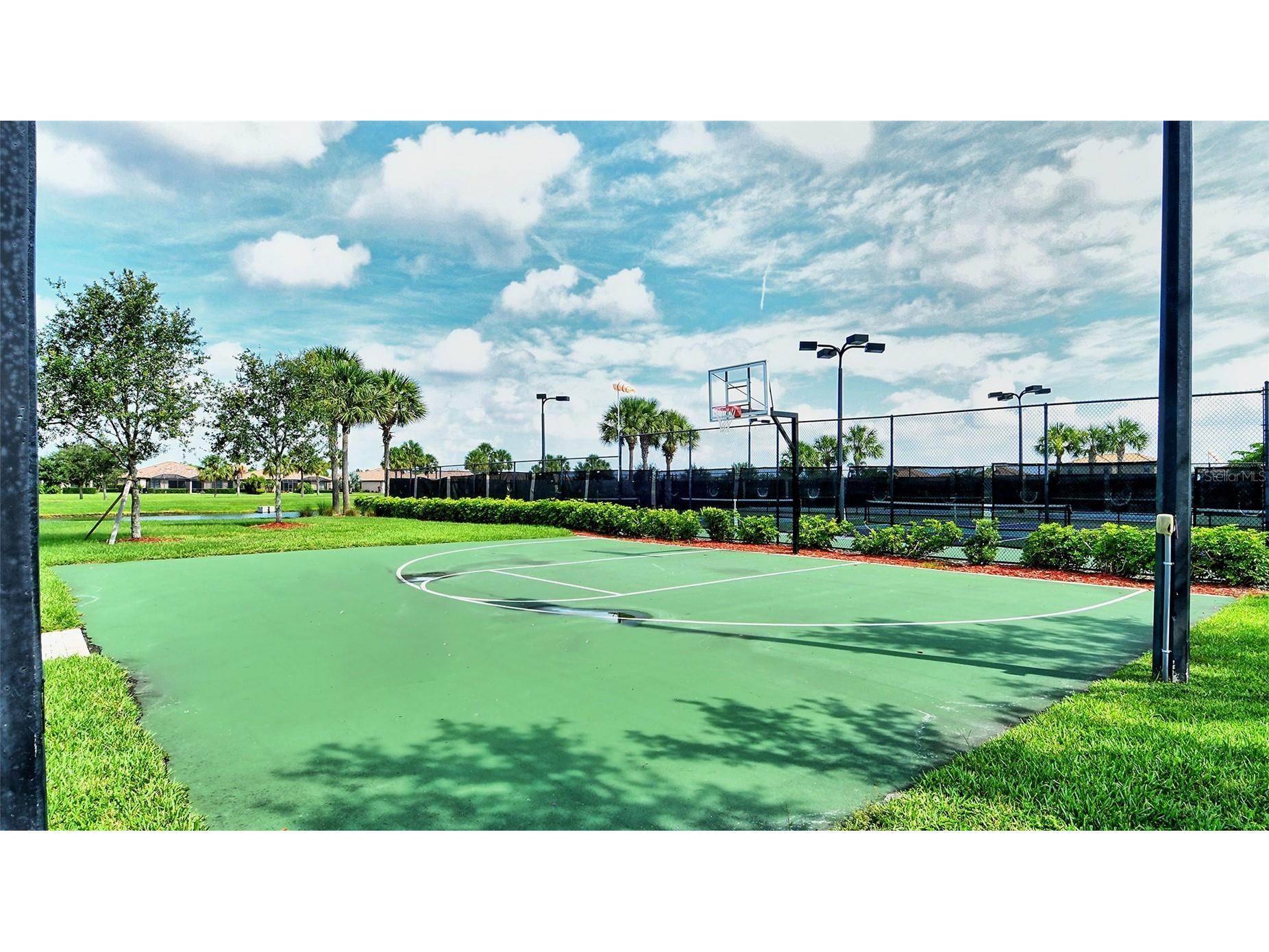 523 Grand Preserve Cove Bradenton FL 34212 A4680633 image48