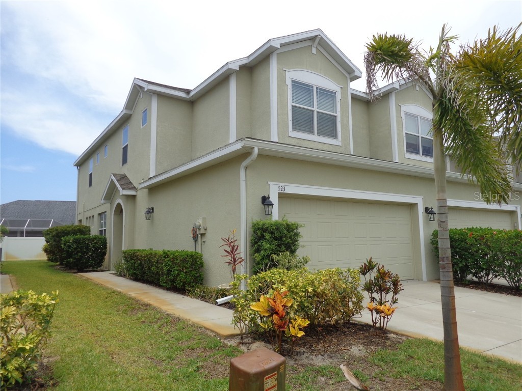 523 Harbor Springs Drive Palm Harbor FL 34683 T3449814 image1