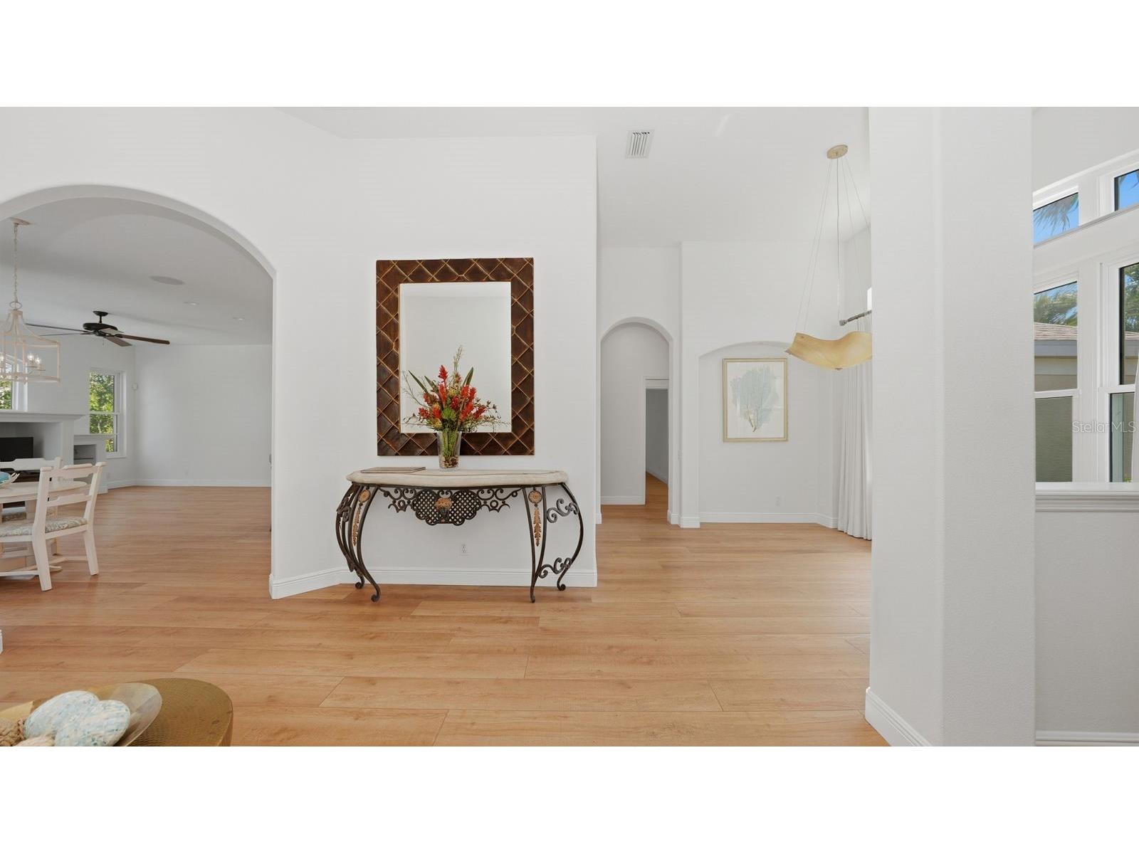 523 Juan Anasco Drive Longboat Key FL 34228 A4694601 image11